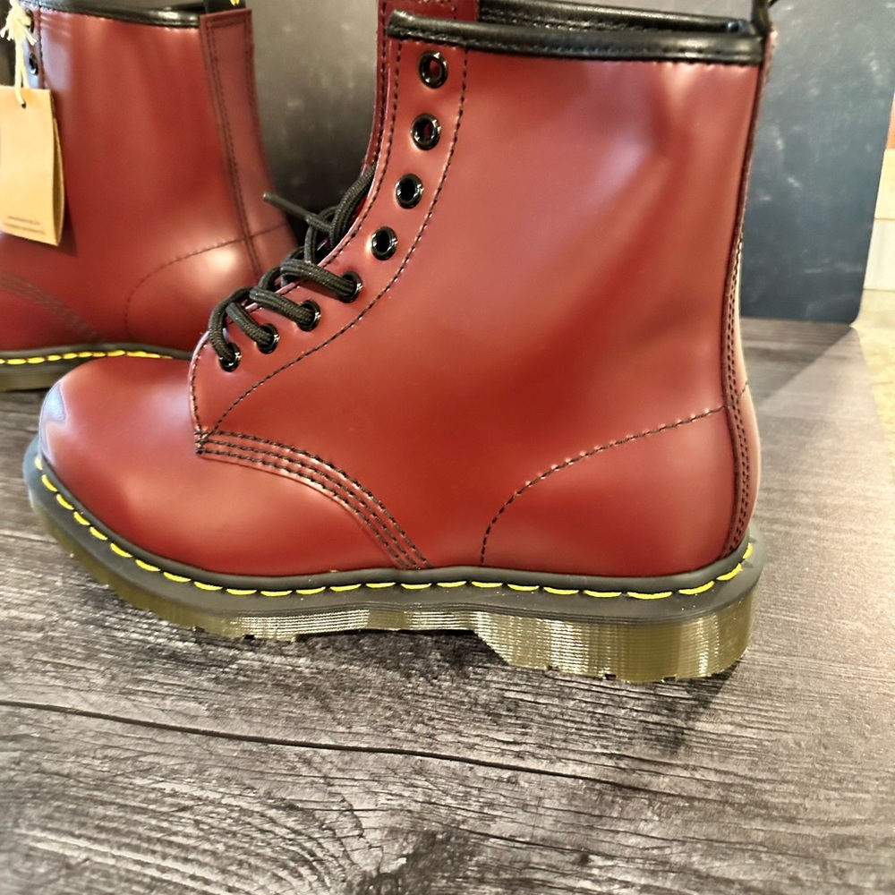 Dr. Marten boots new/never worn